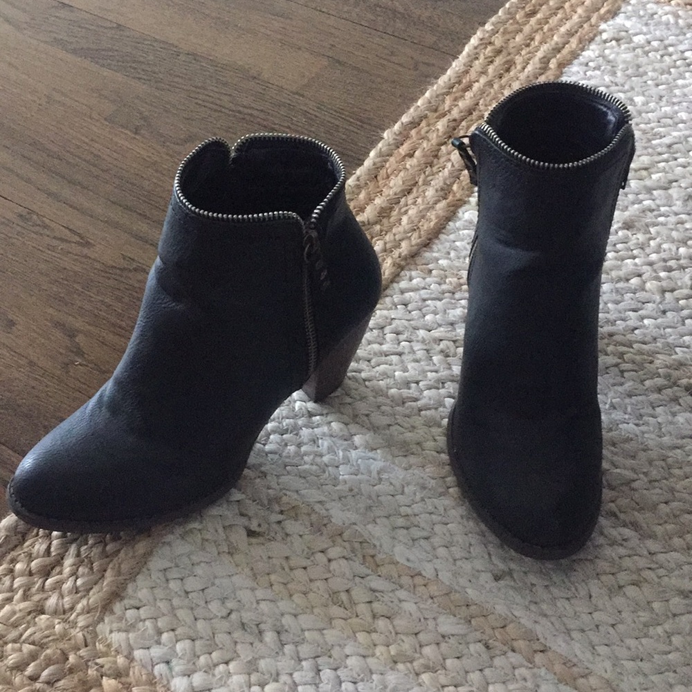 Ankle Botties